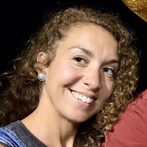 Meet your Posher, Andrea